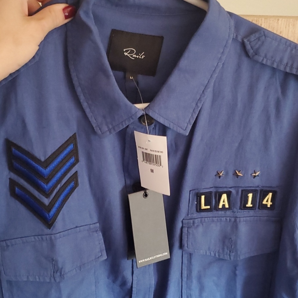 Shirt - Picture 2 of 2